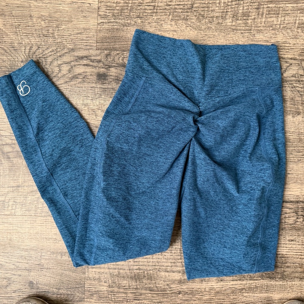 Bombshell Sportswear Blue Leggings - Picture 2 of 2